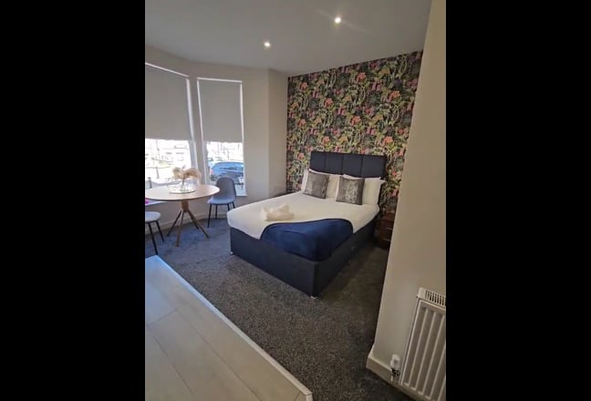 Beautiful Seafront Studio | Bills Included | Main Photo