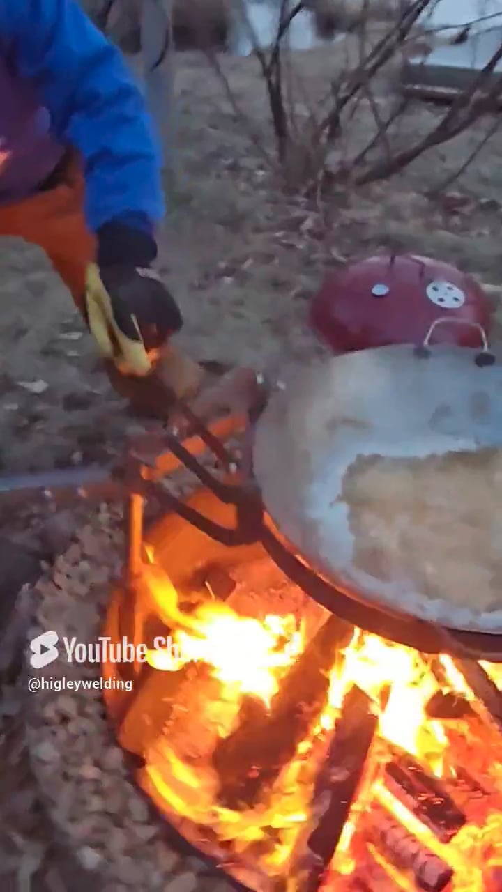 https://i.vimeocdn.com/video/2004369655-6bb116e32f30b38c80eaf1a13d855d6d200cfad80d705223a13355d1c9087ea3-d