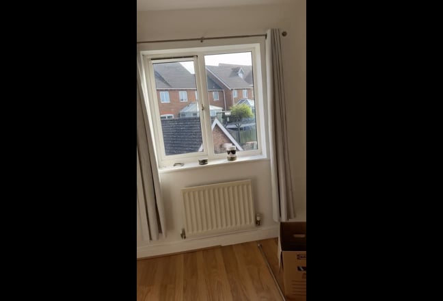 🏡 Rooms for Rent in Spacious 4-Bed house  Main Photo