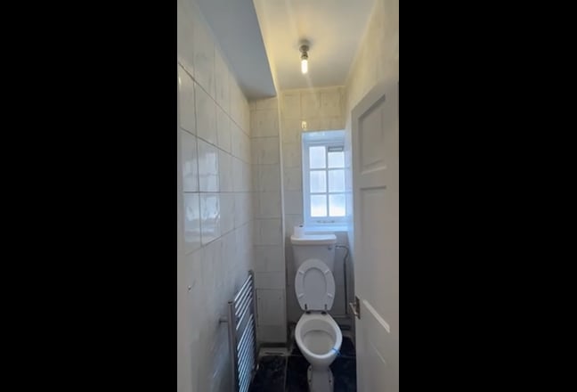 Reduced Only &pound;895 all bills Inc, Trendy Shorditch Main Photo