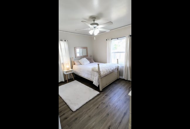 Share w Female Pref, A Comfortable, Peaceful Home Main Photo