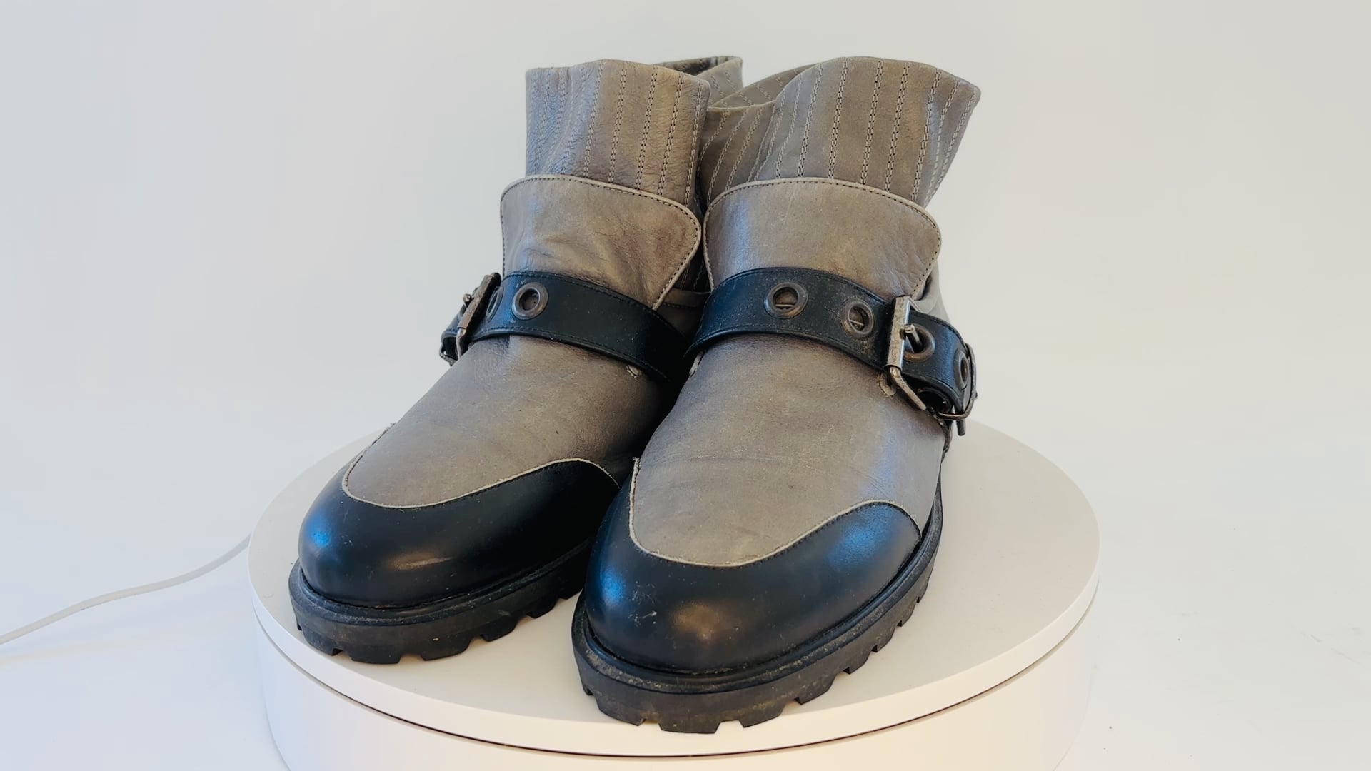 MARITHÉ and FRANÇOIS GIRBAUD KELIAN Leather Boots EU 42 For Sale