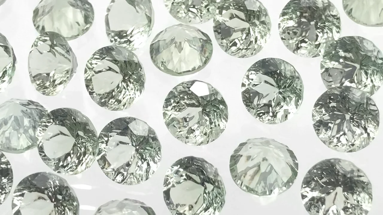 グリーンアメジスト ルース 彫刻入りラウンドファセットカット8×8mm 1