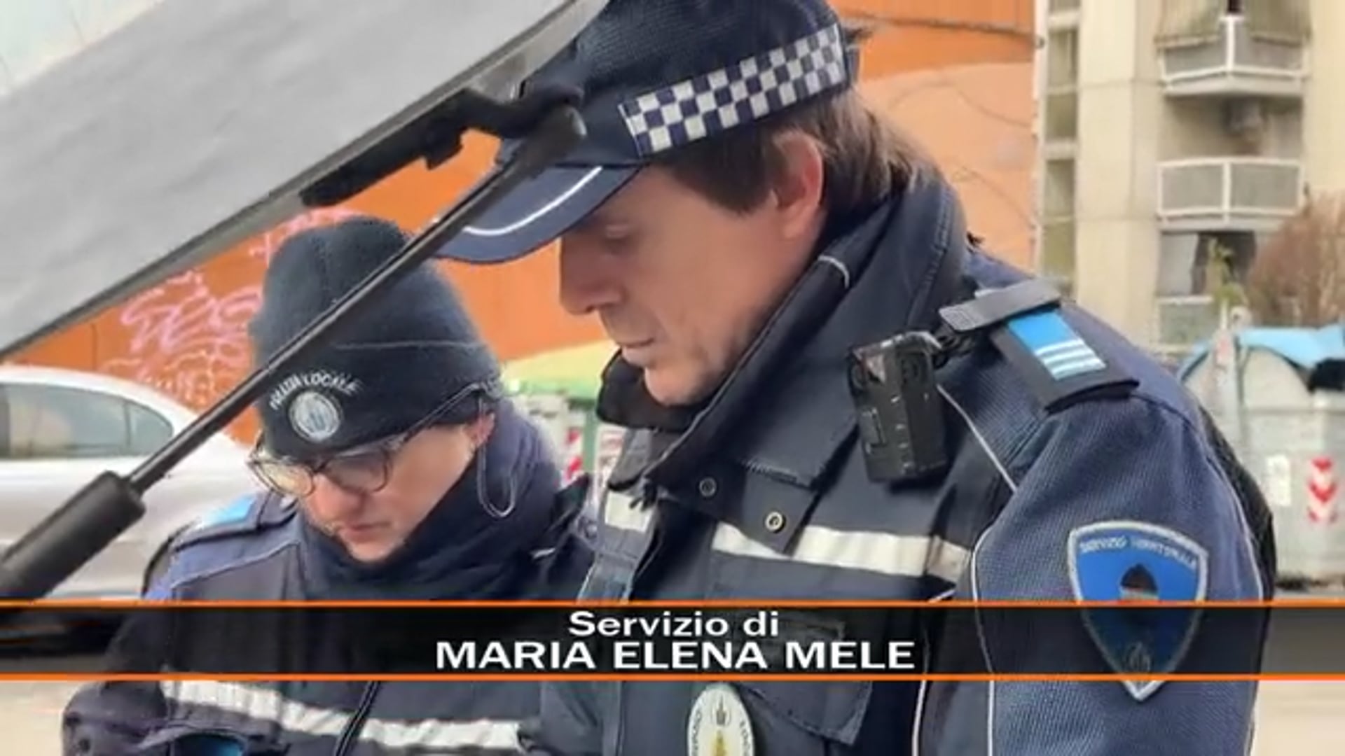 Cosmoprof, la polizia locale ferma e denuncia un truffatore
