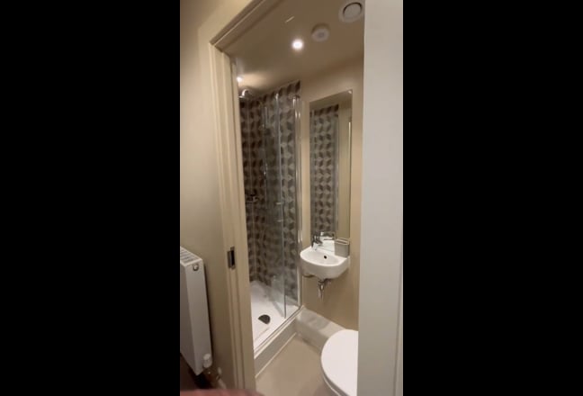 Modern Canary Wharf Studio – All Bills Incl Main Photo