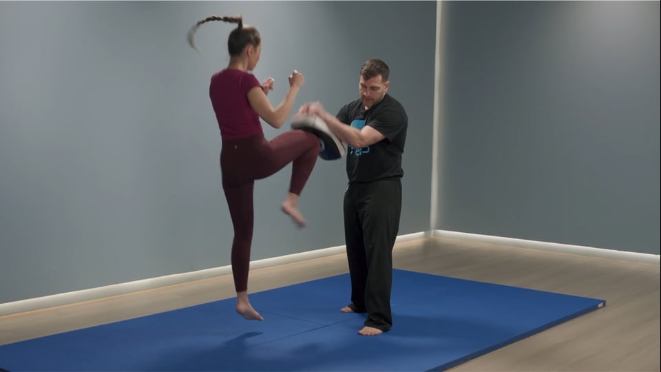 Jump Knee -  class preview thumbnail