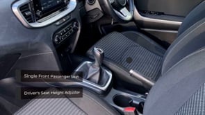 KIA XCEED 2022 (22)
