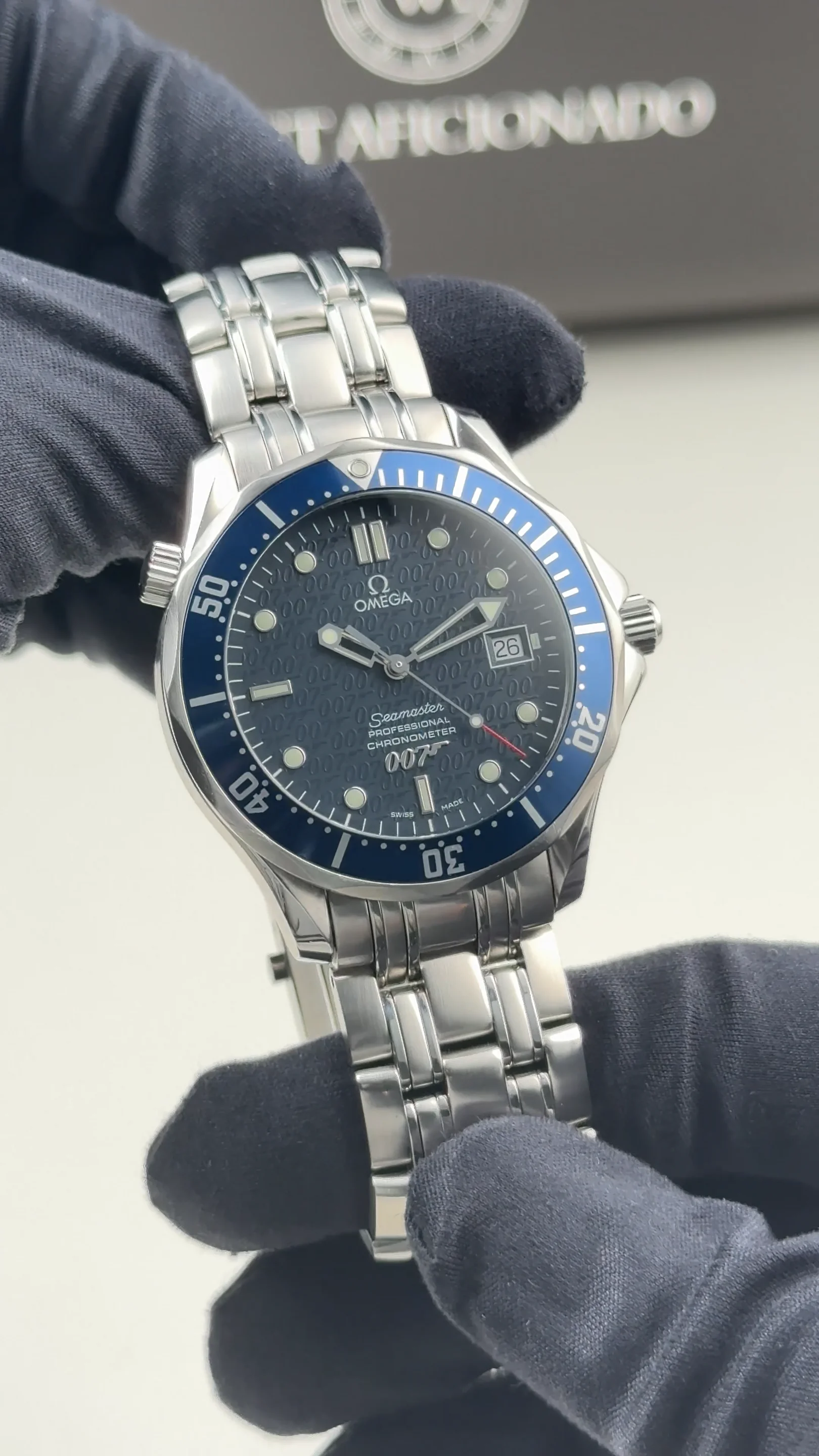 Omega Seamaster 2537.80.00 Chronometer James Bond 40th