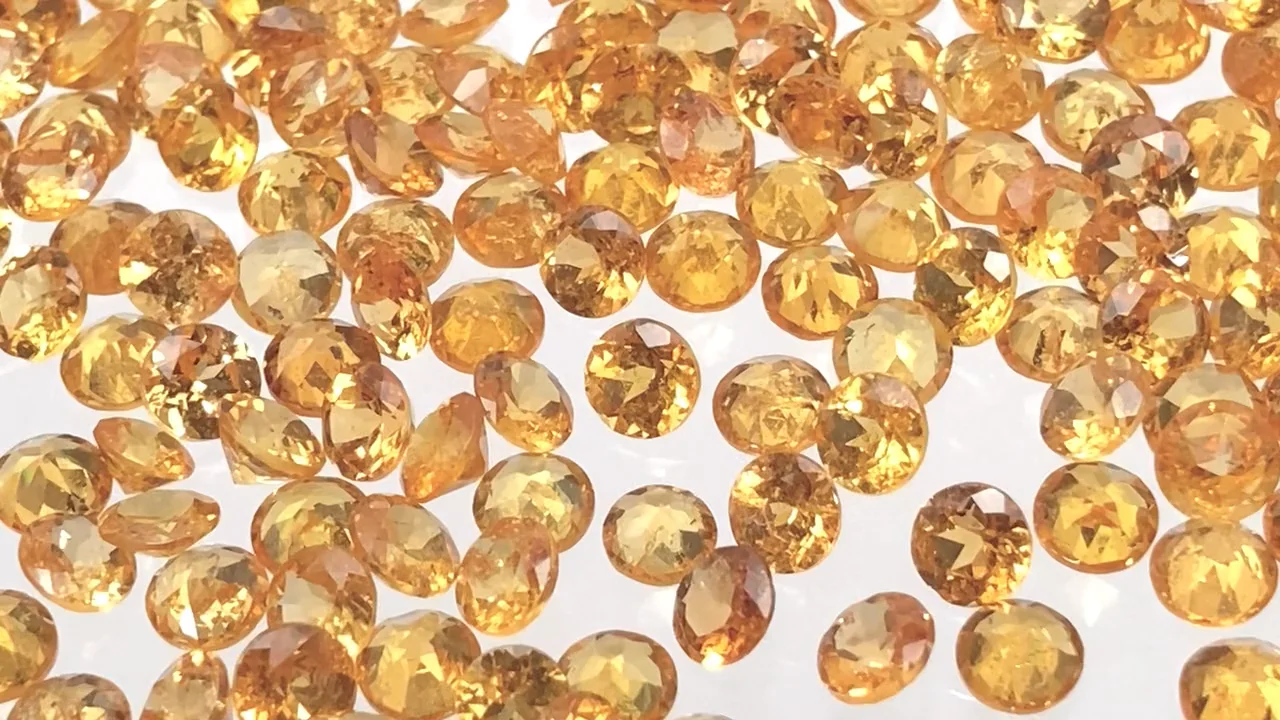 宝石質スペサルタイトガーネット AAA ラウンド ファセットカット4×4mm