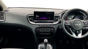 KIA XCEED 2022 (72)