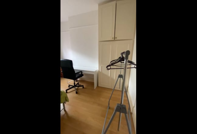 Video 1: 