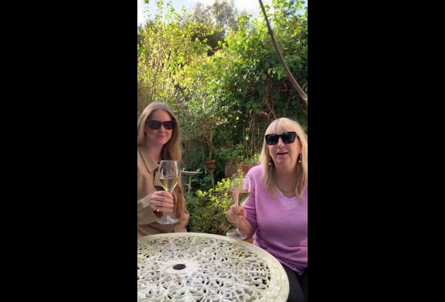 Great location and housemates Sociable Parking Main Photo