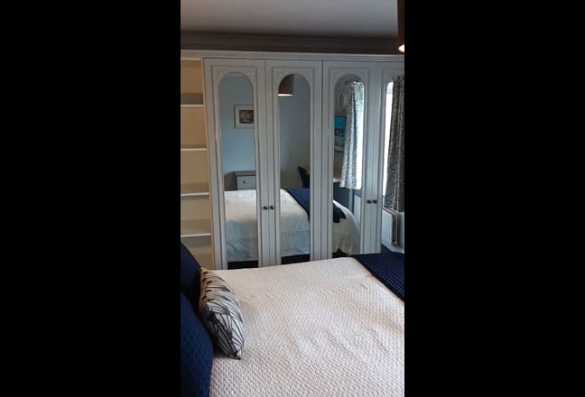 Single occupancy first floor double room Main Photo