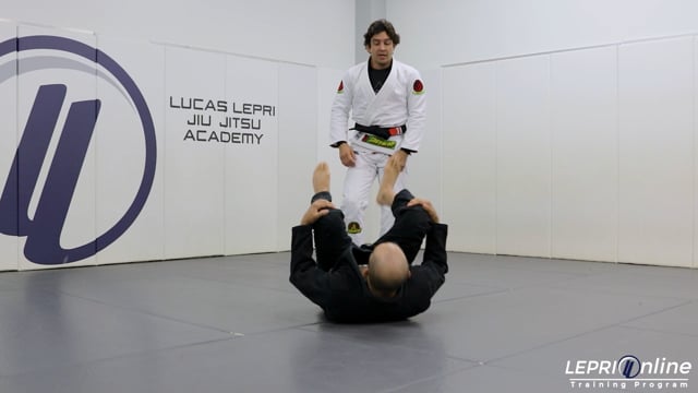 Deep Half Guard Escape to Submissions