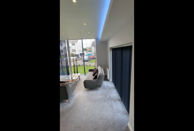 Luxury ensuite double rooms in excellent location Main Photo