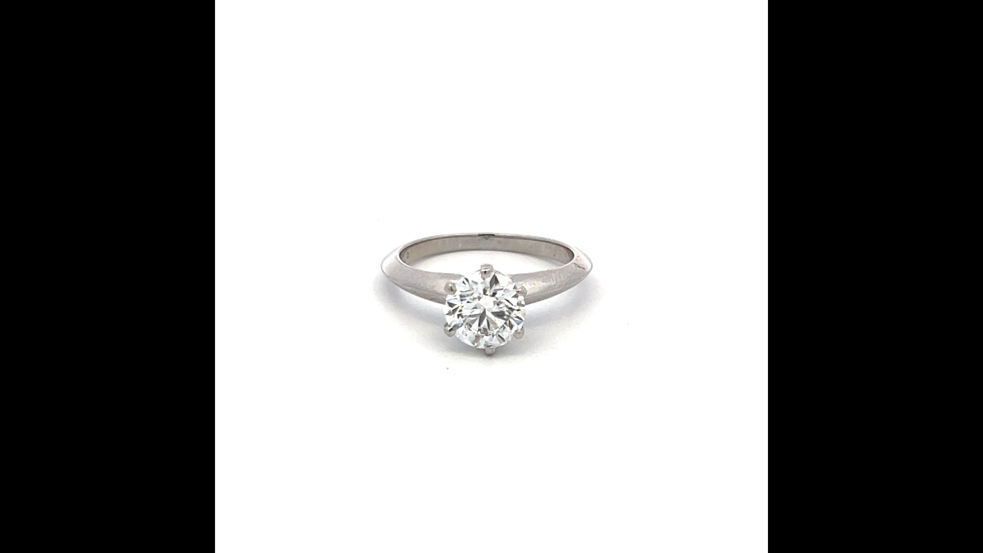 Tiffany and Co 1.18 Carat Round Brilliant G VS1 Diamond Platinum 