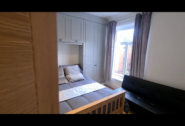 New Ensuite, 2min walk Bedford Place All Bills Inc Main Photo