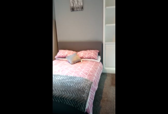 🌟 Double Room for Single Occupancy –Stylish House Main Photo