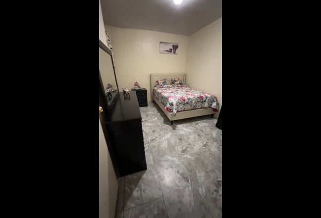 Ideal for those looking for a good location! Main Photo