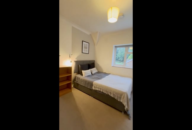 Video 1: Room 6