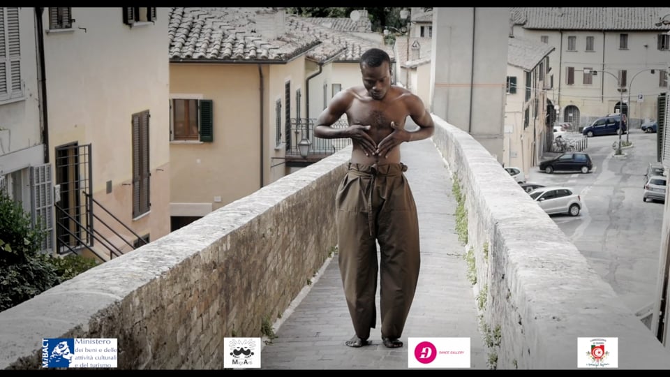 02 video Aliou danza Yacouba