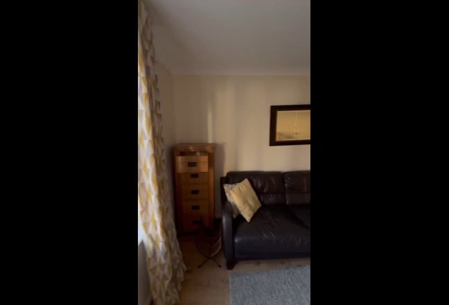 Recently decorated 2 bedroom flat S Bermondsey stn Main Photo