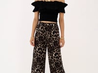Black smocked top with ruffles | My Jewellery