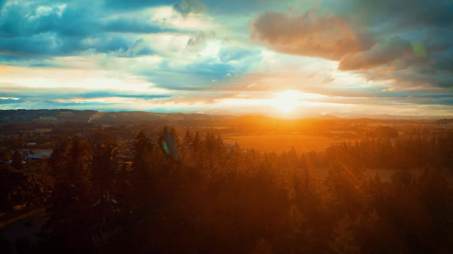 Scholls Valley Lodge - Website Banner Loop | Candy Glass Productions