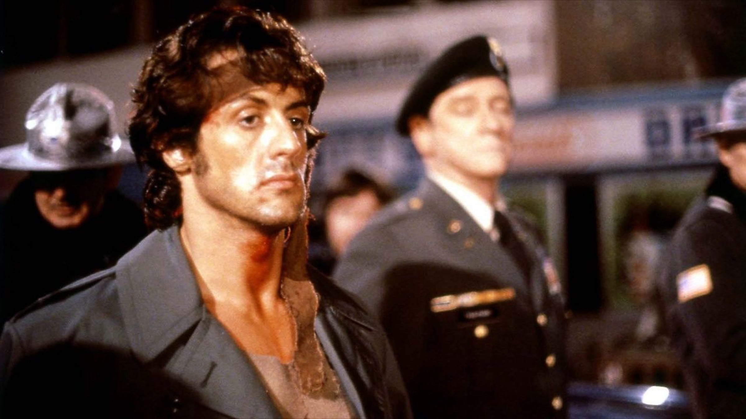 First blood 1982 poster. Нож сильвестра сталлоне из рэмбо: первая кровь. Рэмбо 1 кровь. Нож рэмбо 1 первая кровь. Рэмбо first blood.