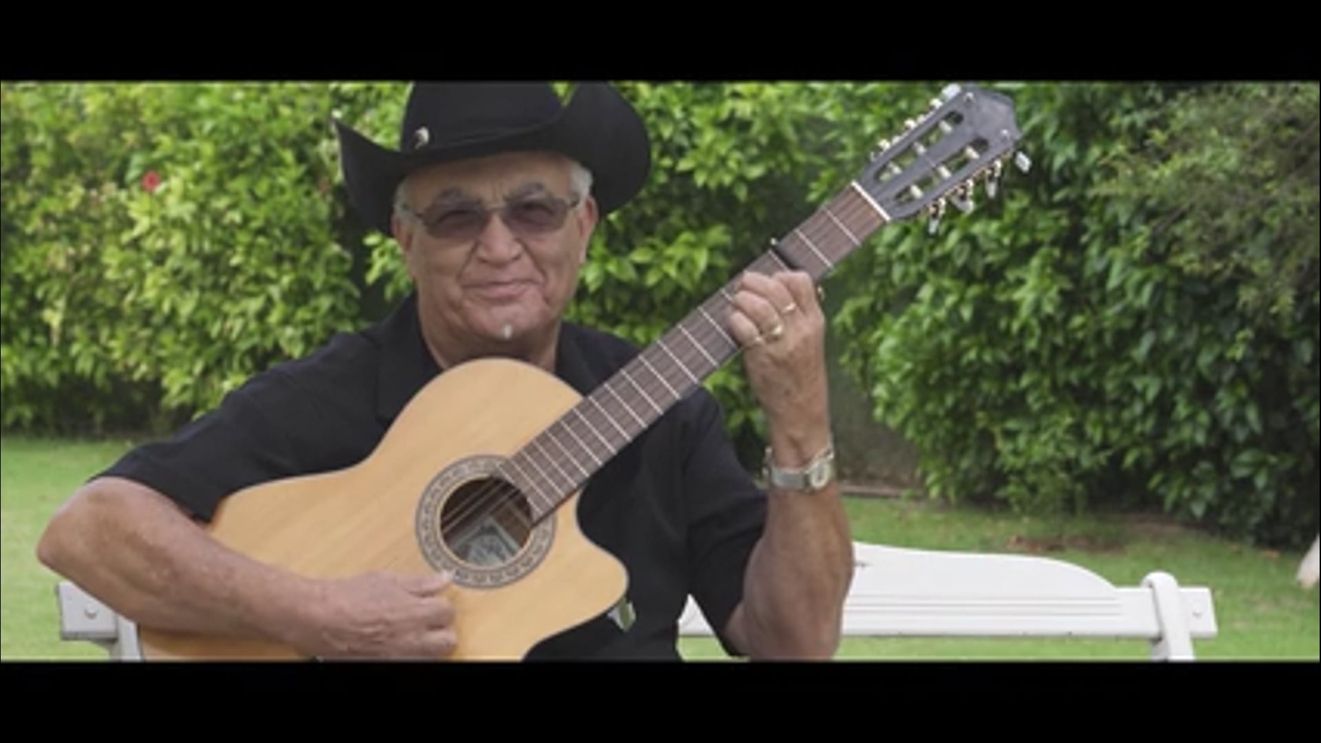 Documentary ELIADES OCHOA FROM CUBA TO THE WORLD