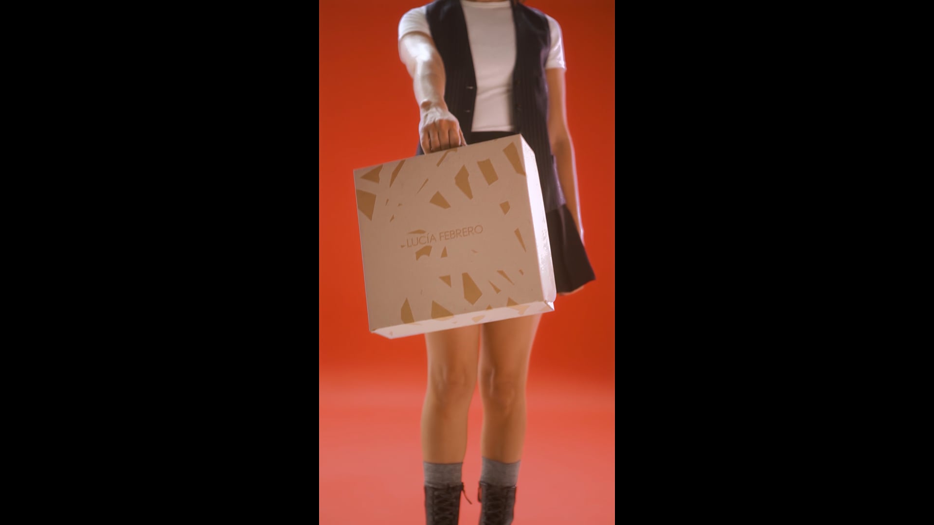 LUCÍA FEBRERO_EXTRA_03