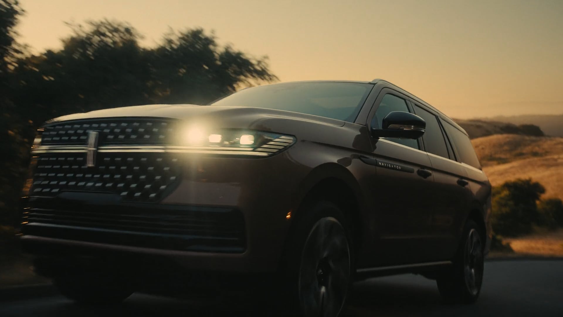 LINCOLN NAVIGATOR DC | Stephen Tyler