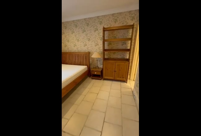 Lovely  En-suite Double room W2  Bayswater  Main Photo