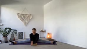 Yoga_04_Gentle Stretch