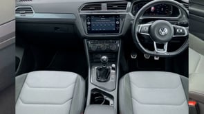 VOLKSWAGEN TIGUAN 2020 (20)