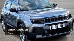 JEEP AVENGER 2025 (25)