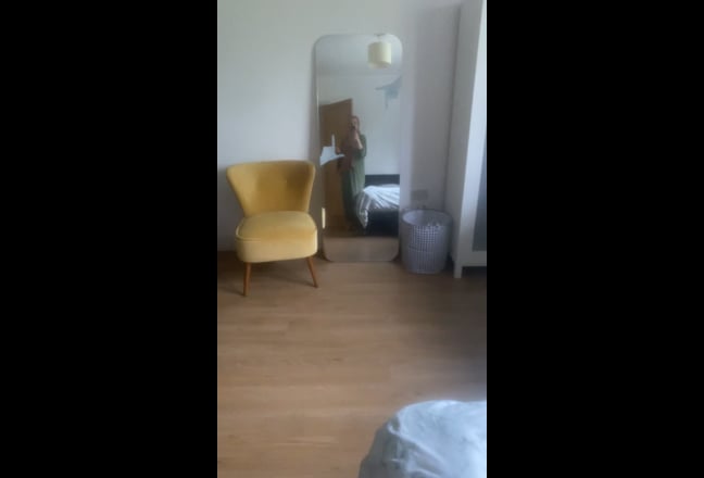 Female preferred- double room Stratford  Main Photo