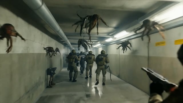 エイリアンと戦う