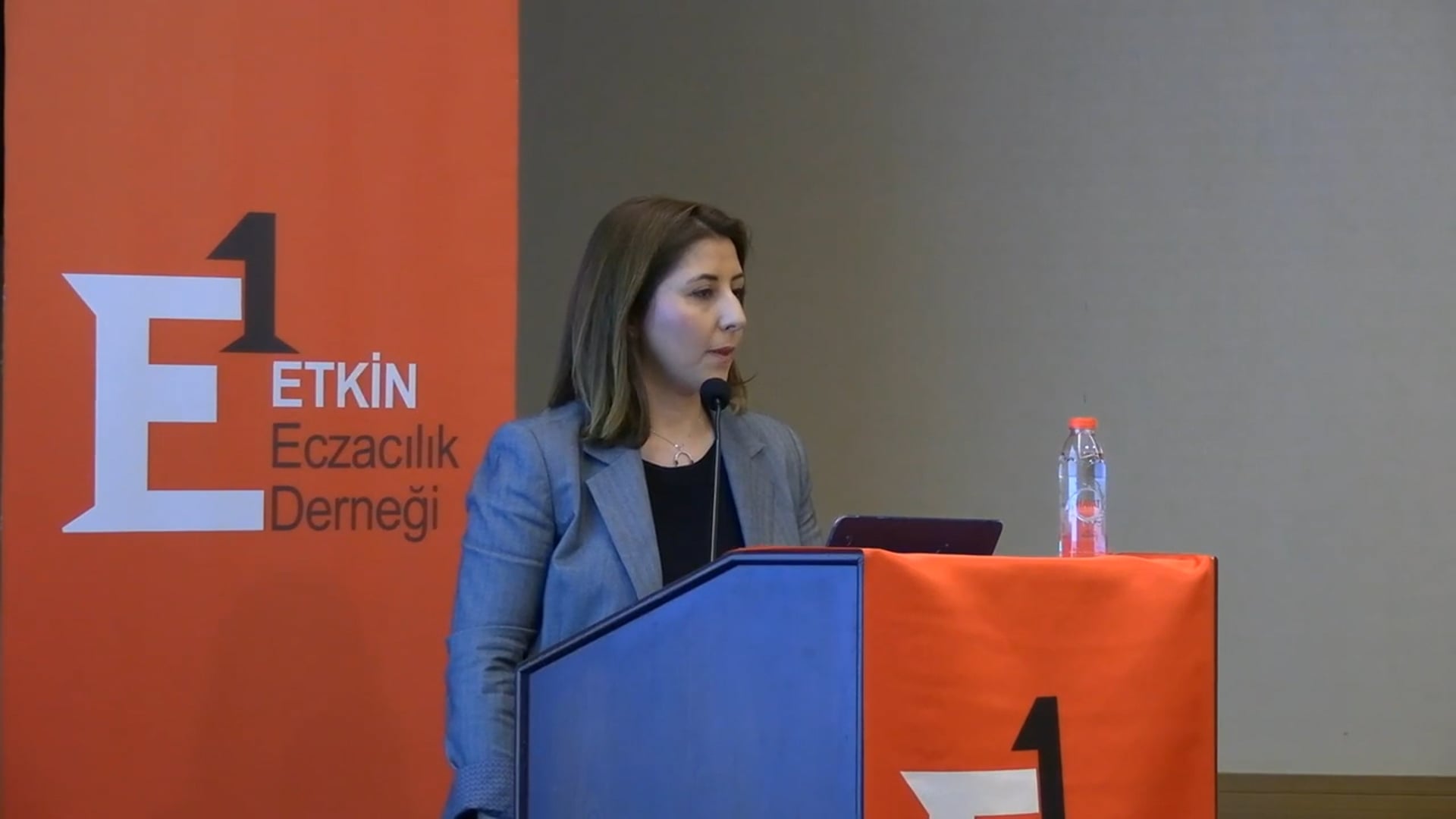 2025-04-18 - Çocukluk Çağında Aşı Uygulamaları - Uzm. Dr. Ebru Oğultekin Vazgeçer