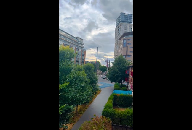 Flat near Stratford Station - 3 Minutes walk! Main Photo