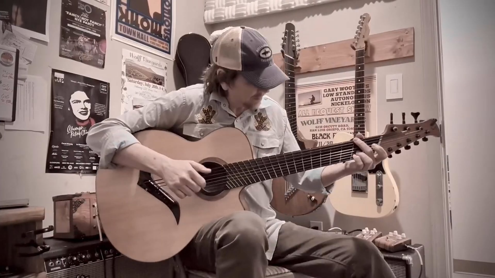 Promotional video thumbnail 3 for Eight-String Guitarist Gary Wooten