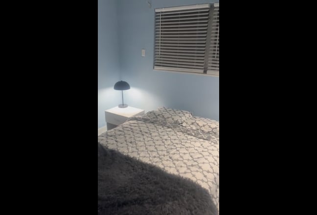 Large lovely Private Bedroom with Private Bathroom Main Photo