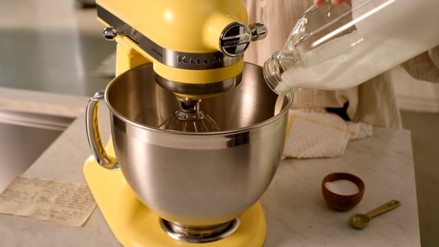KitchenAid Butter Artisan 4.8L Tilt-Head Stand Mixer