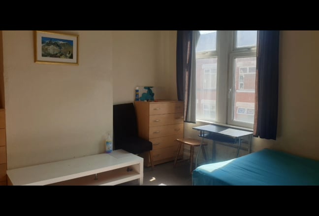 Video 1: Kitchen