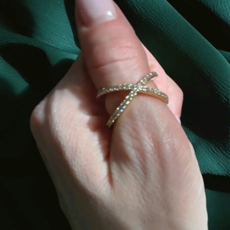 Modern Criss Cross Band - F1499-CZ-14KT