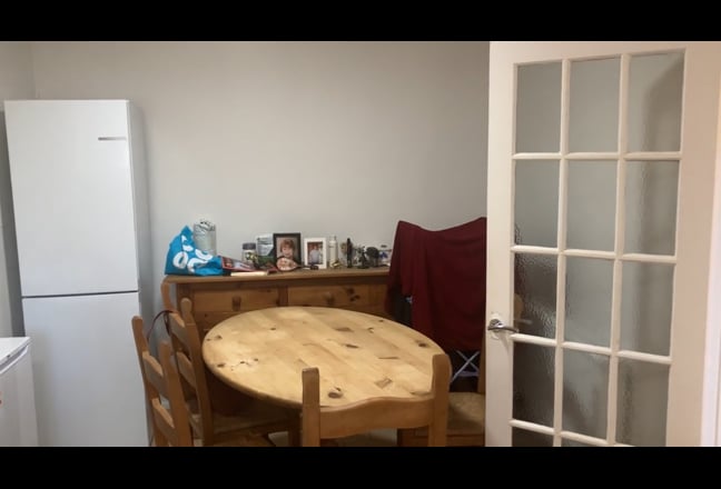 Photo 1: undefined