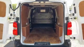 VAUXHALL VIVARO 2021 (21)