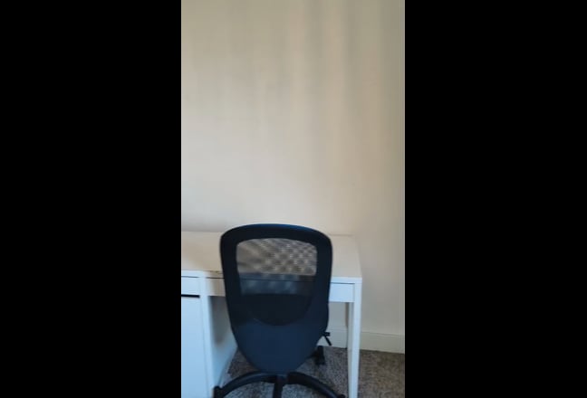 Spacious Double Room available Worcester Main Photo