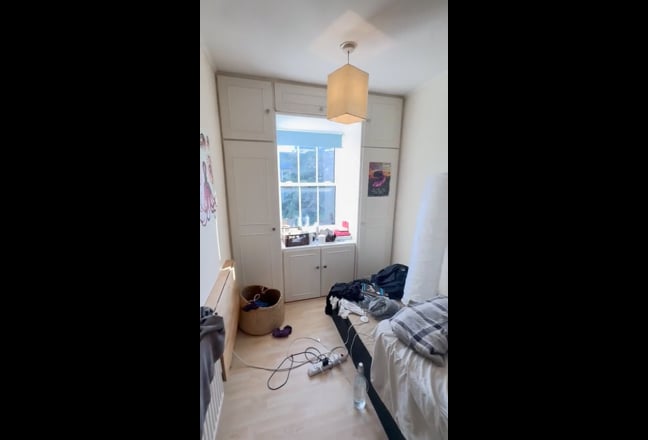 Bright & Spacious 3 Bedroom Flat in Holloway Main Photo