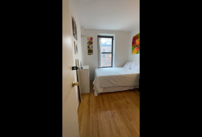 Sunny UWS Furnished Full, Mins to Central Pk  Main Photo
